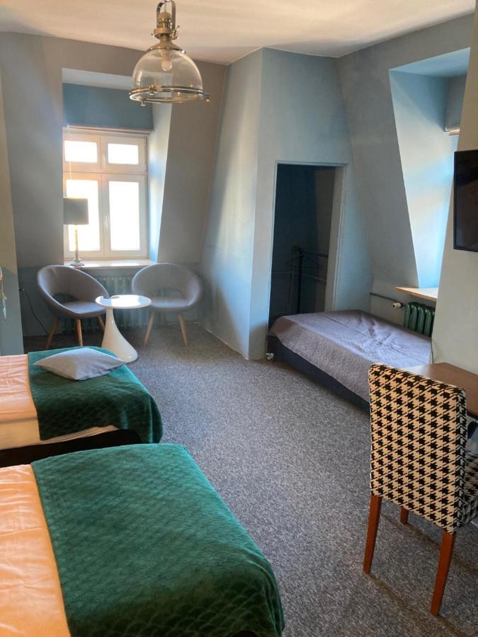 Apartamenty Przy Fontannie Zielona Góra Exteriör bild