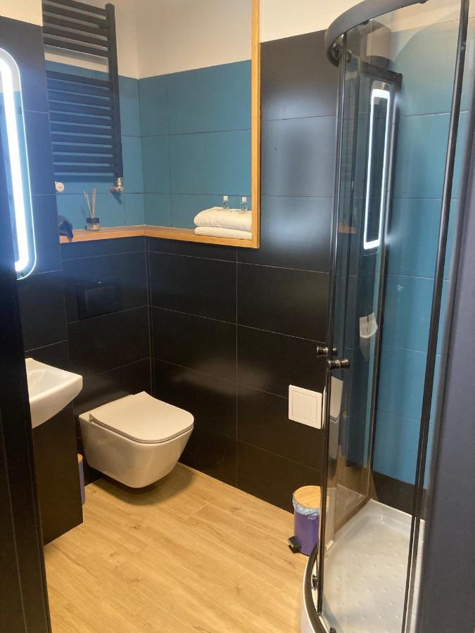 Apartamenty Przy Fontannie Zielona Góra Exteriör bild